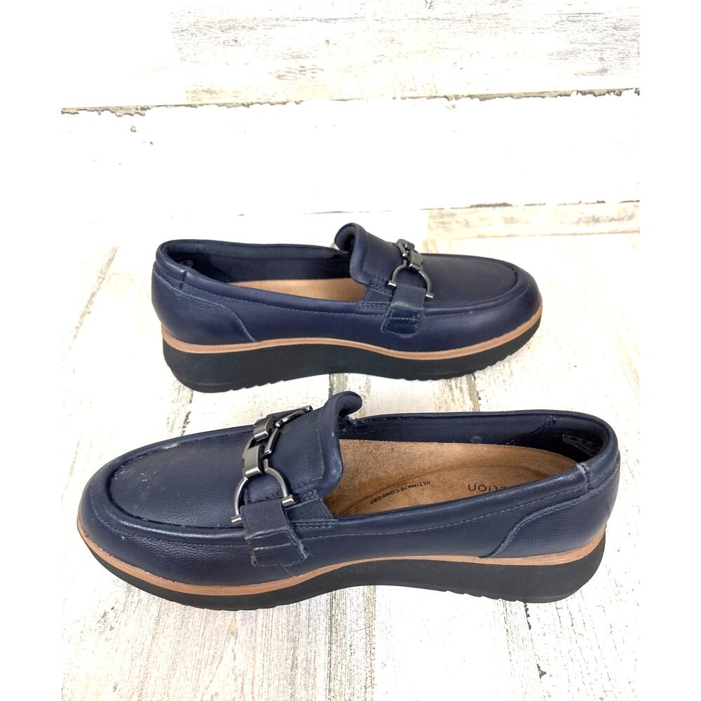 Clarks Womens 10 Navy Blue Zylah Erin Slip On Leather Platform Chunky Loafers